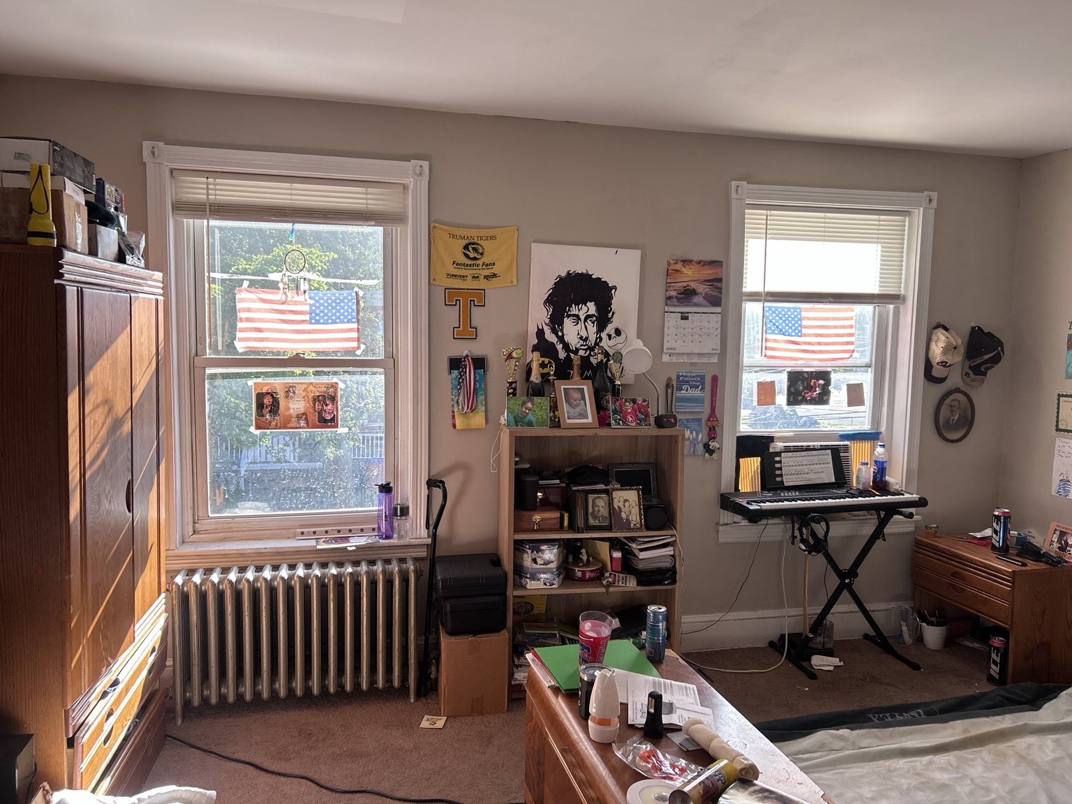 Room before selective wall demolition